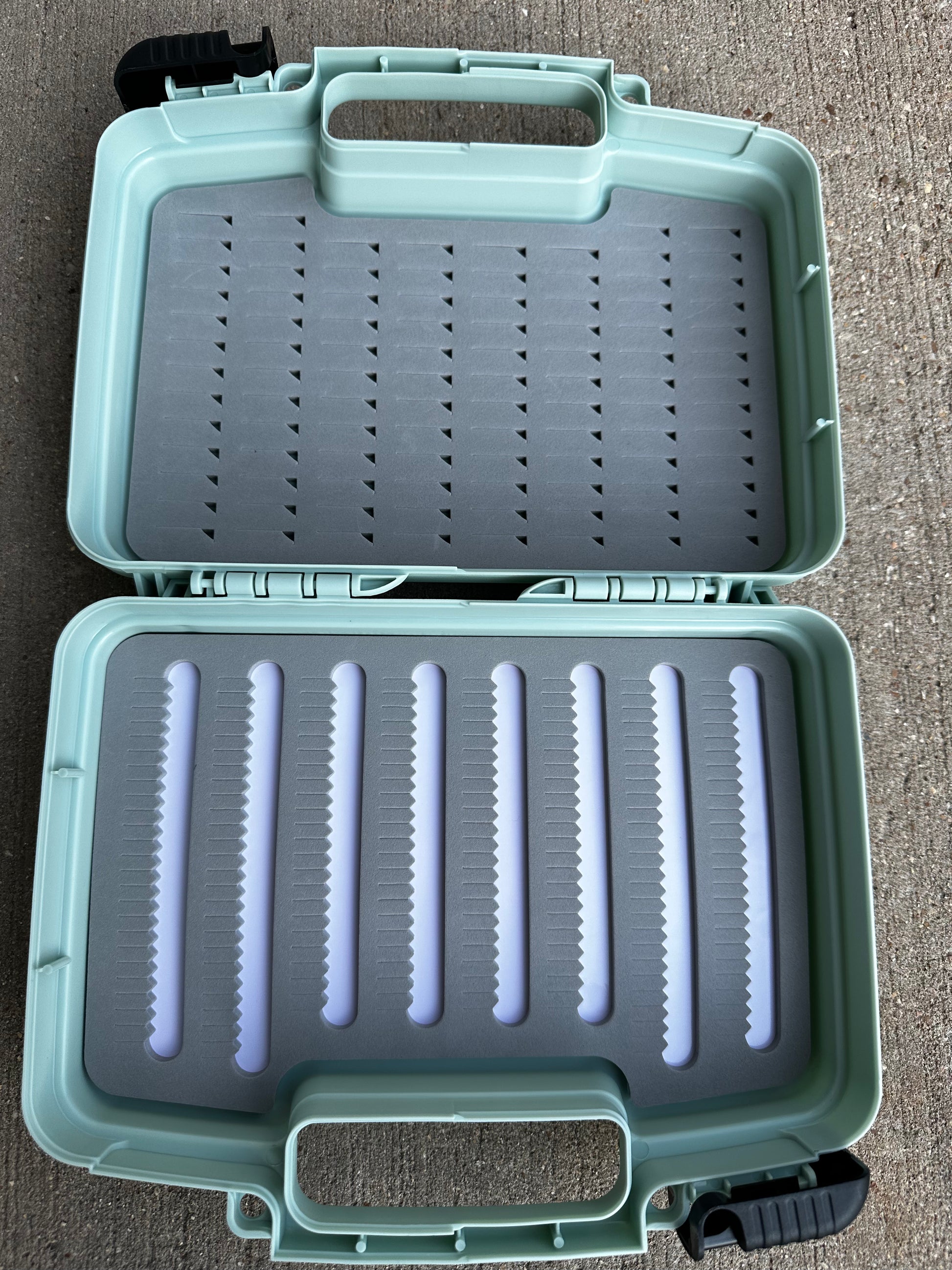 bug fish box Magnetic 12 compartment fly Big T Fly Fishing Each box features slotted foam internally on the top and bottom lid YFG Big Bug Box